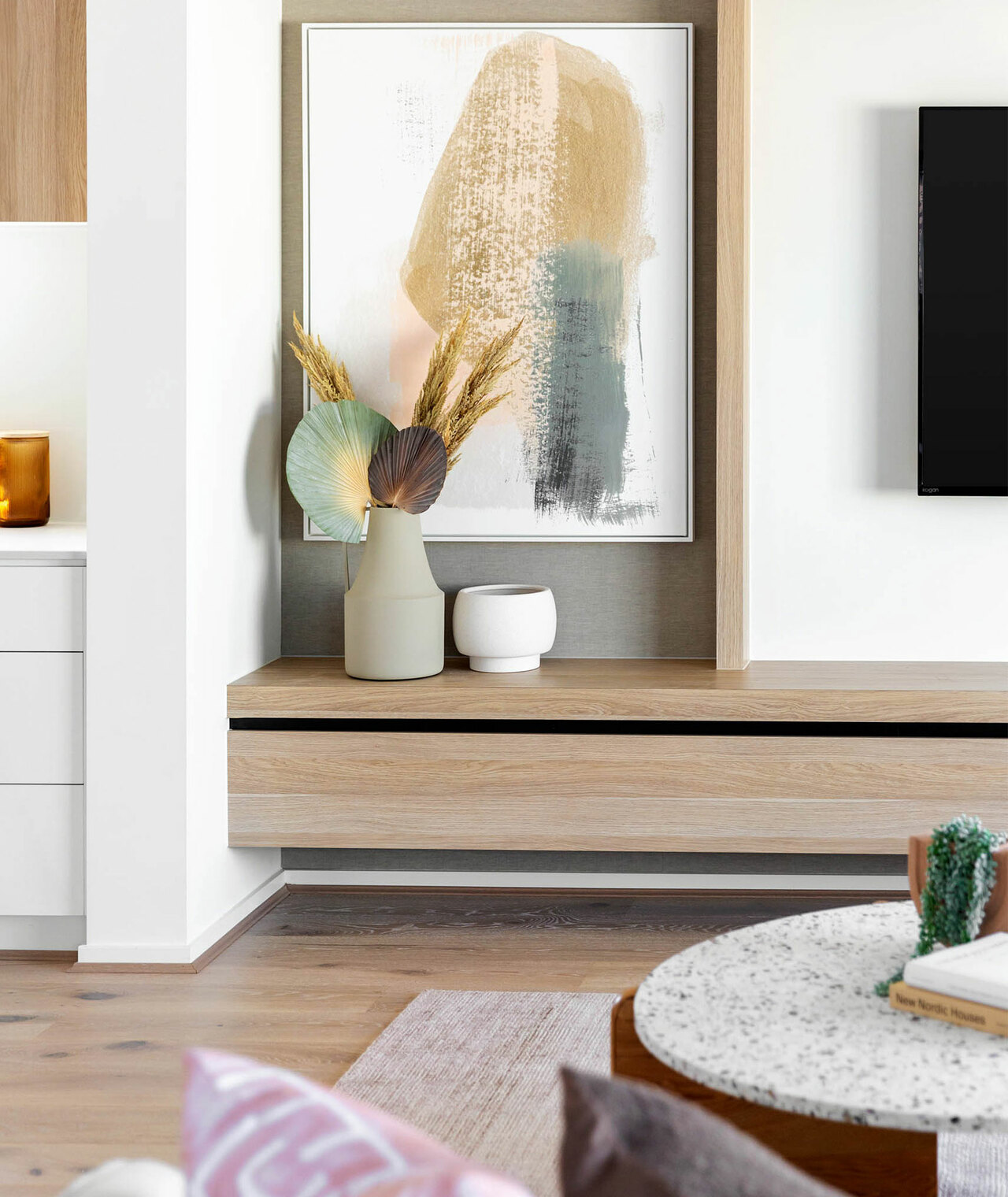 Banish-Boring-White-Walls-by-Adding-Colour-CarlisleHomes-Body3.jpg