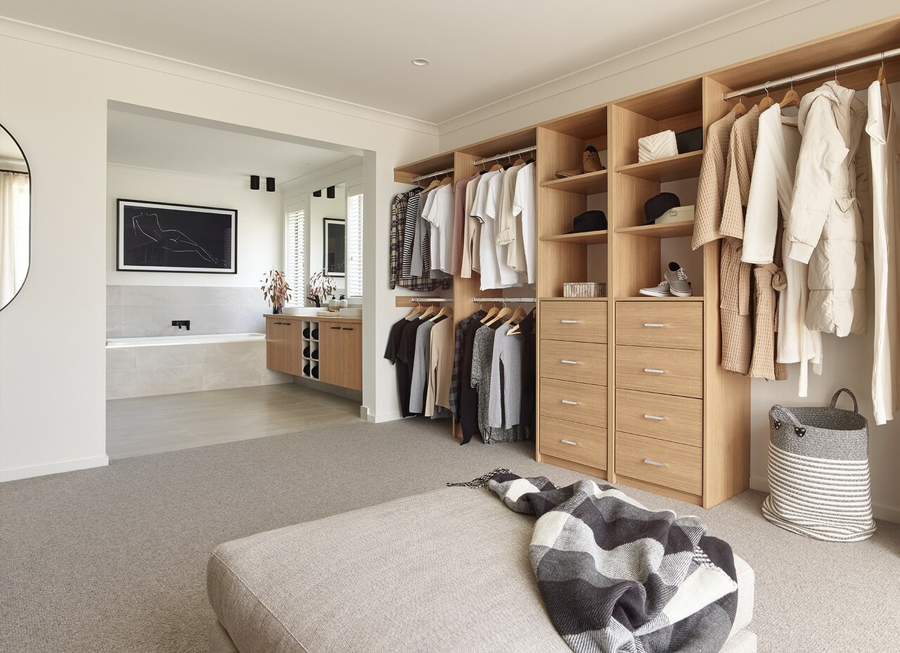 Meet our Illawarra Grand Deluxe 45, the Perfect Multi-Generational Family Home. 