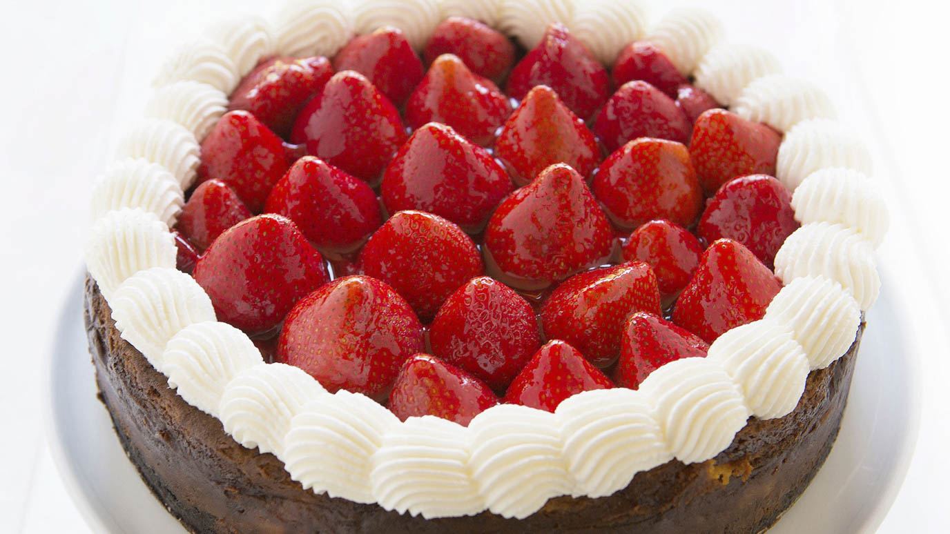 rhubarb_strawberry_cheesecake_2000x1125.jpg