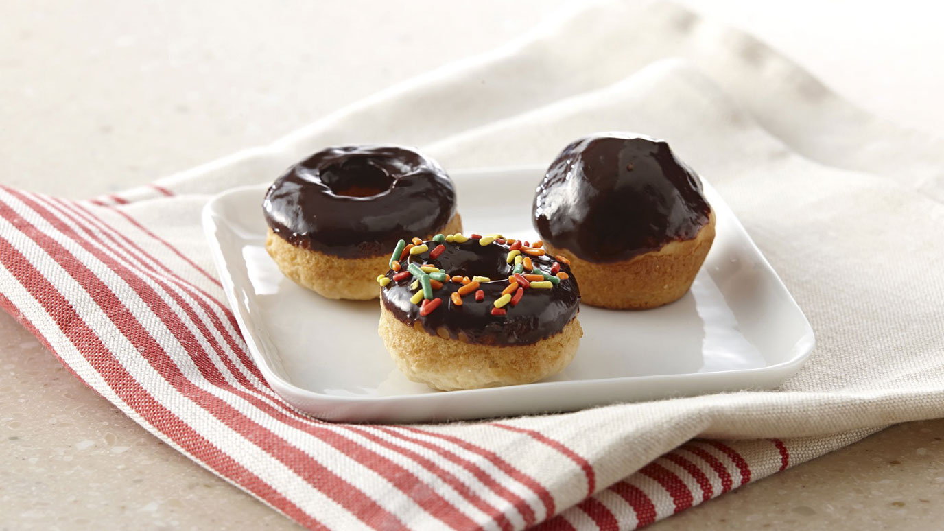 mini_baked_donuts_with_mocha_glaze_2000x1125.jpg