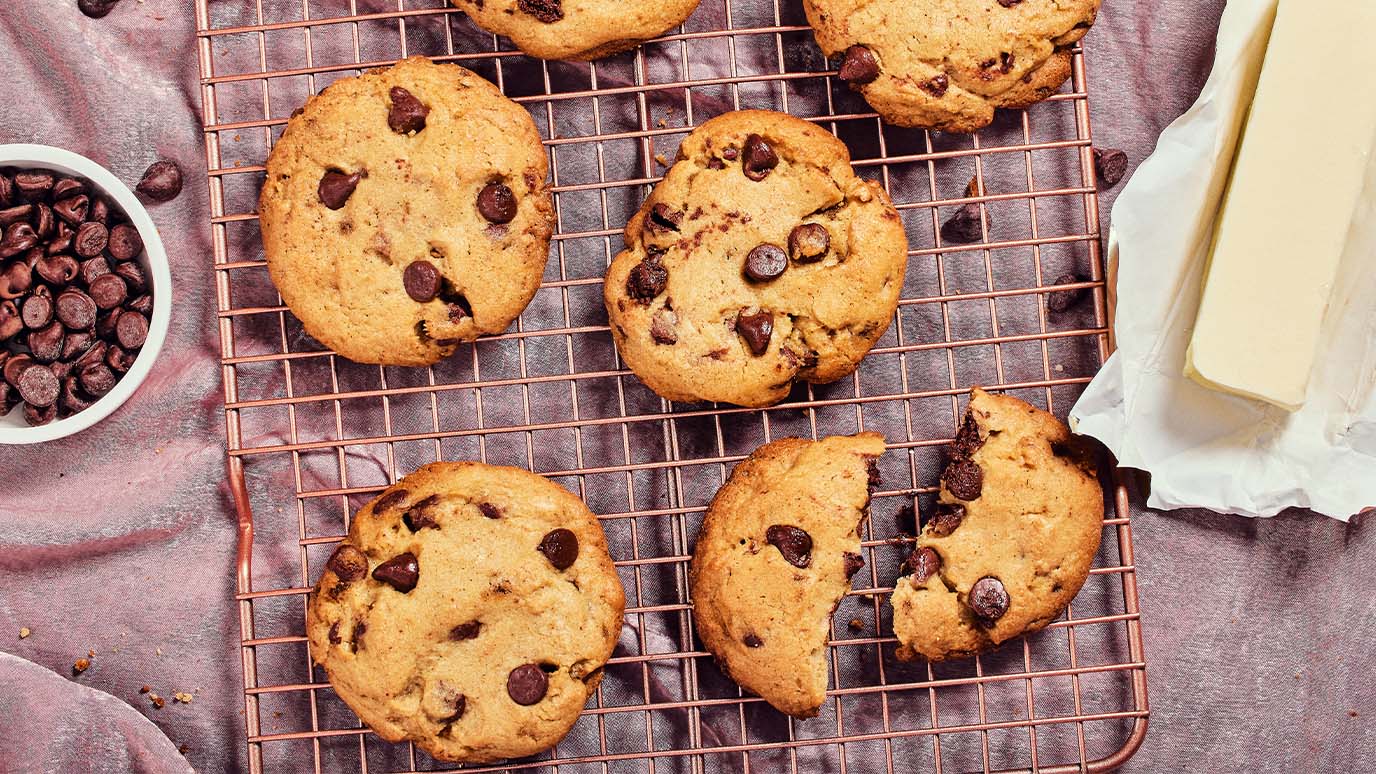 brown_butter_chocolate_chip_cookies__flavor_forecast_1376x774_.jpg