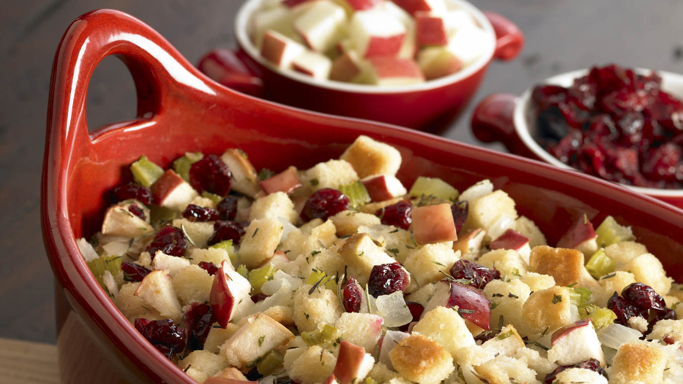 Cranberry_Apple_Stuffing_2000x1125.jpg