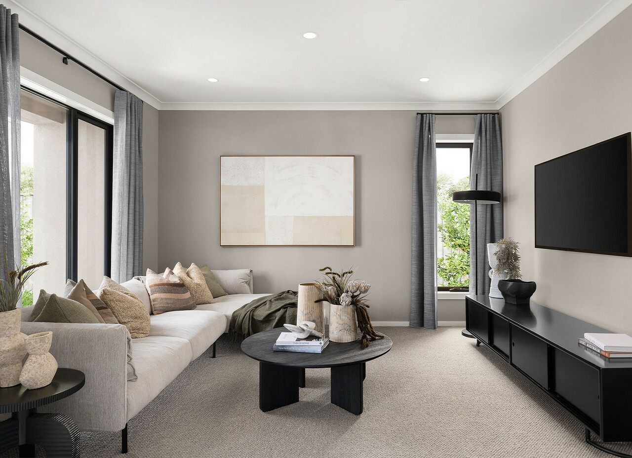 Small Block? The Highview Grand 33 Offers Space Galore