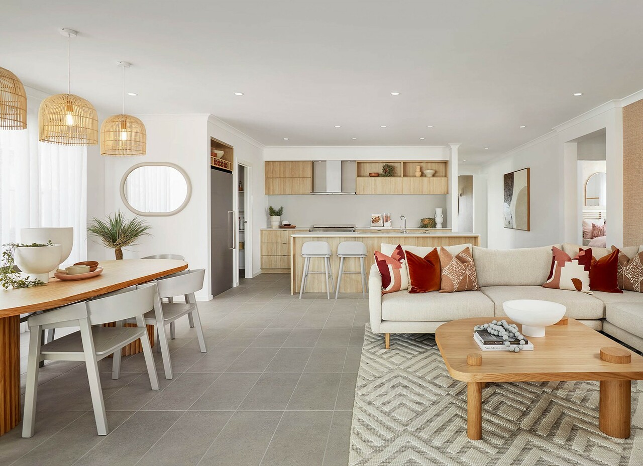 Zoning-spaces-rugs-flooring-and-wood-screens-Carlisle-homes-body2__Resampled.jpg